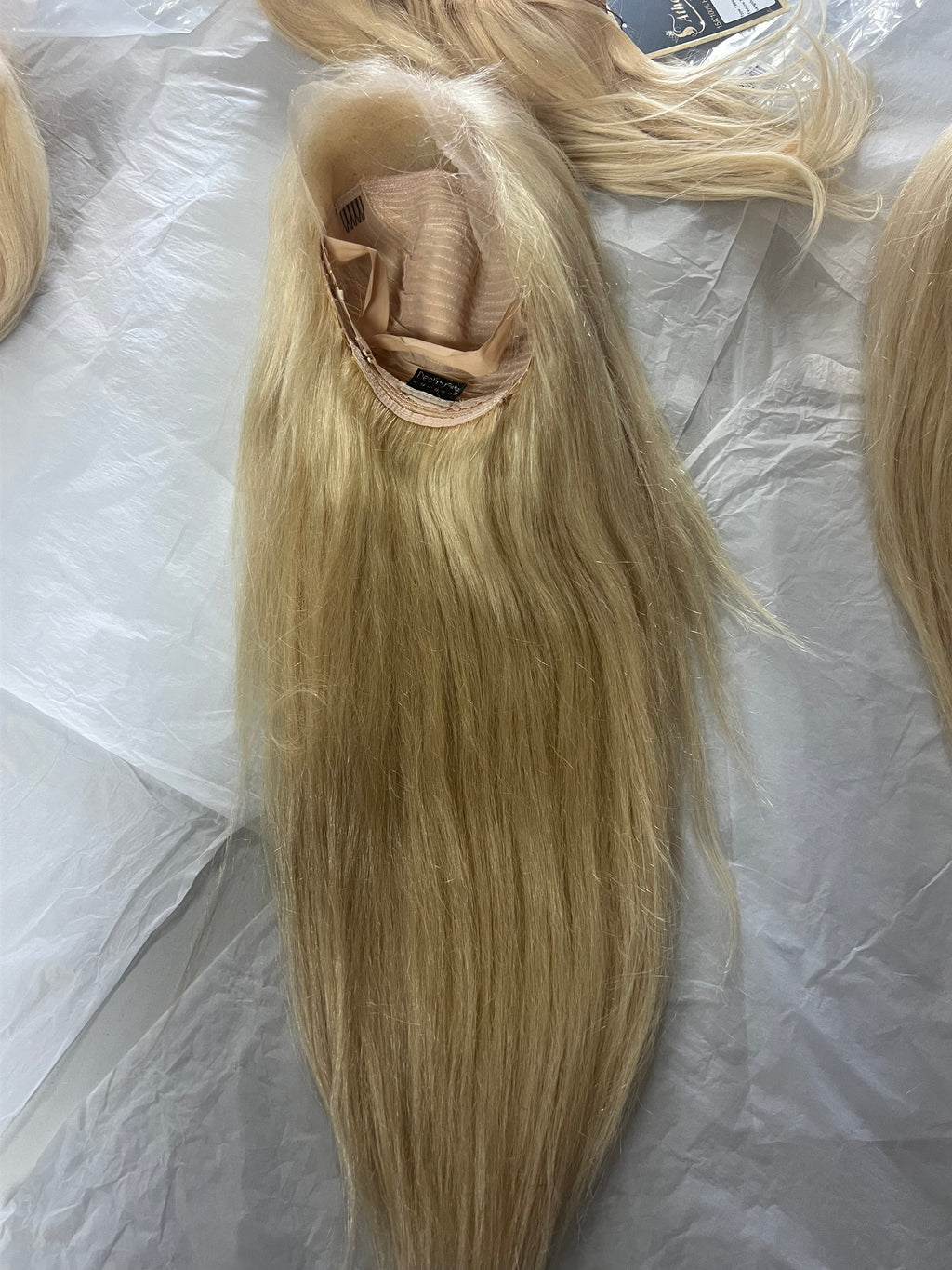 100% human hair wig 13x4 28”inch 613